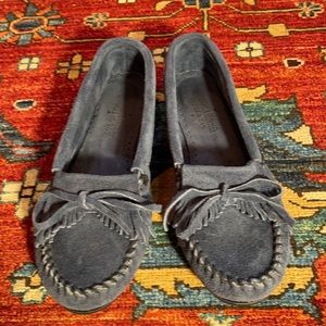 Minnetonka, Genuine Leather Suede Moccasins